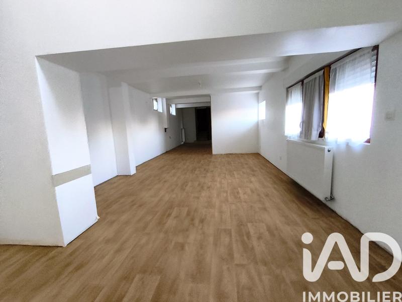 Maison - 163 m² - 9 pièces