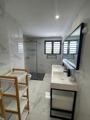 Appartement - 150 m² - 5 pièces