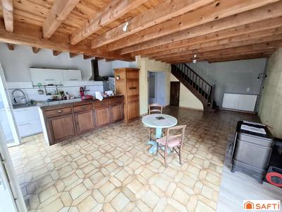 Maison - 184 m² - 8 pièces