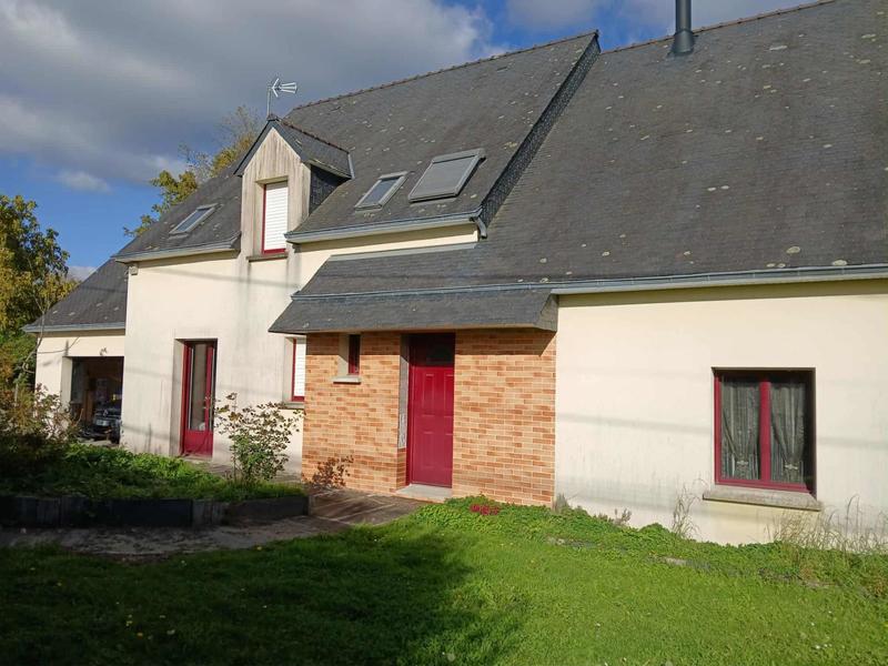 Maison - 207 m² - 8 pièces