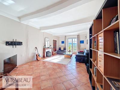 Maison - 149 m² - 4 pièces