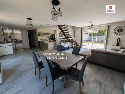 Maison - 120 m² - 6 pièces