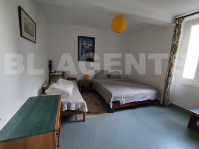 Maison - 180 m² - 6 pièces