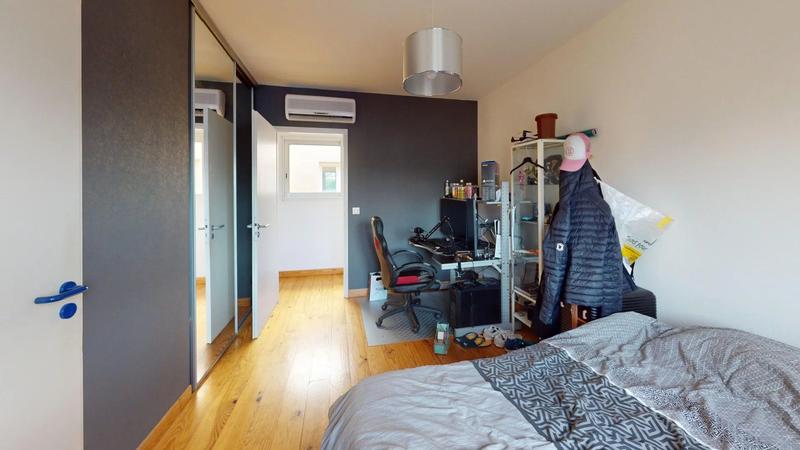 Maison - 179 m² - 7 pièces