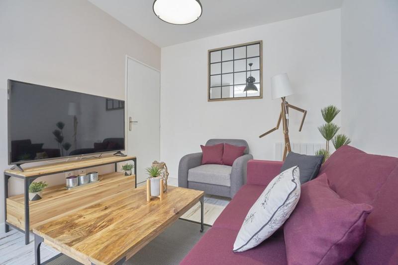 Maison - 94 m² - 6 pièces