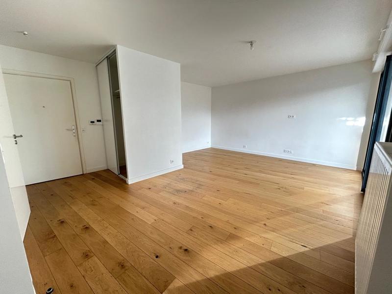 Studio - 37 m² - 1 pièce
