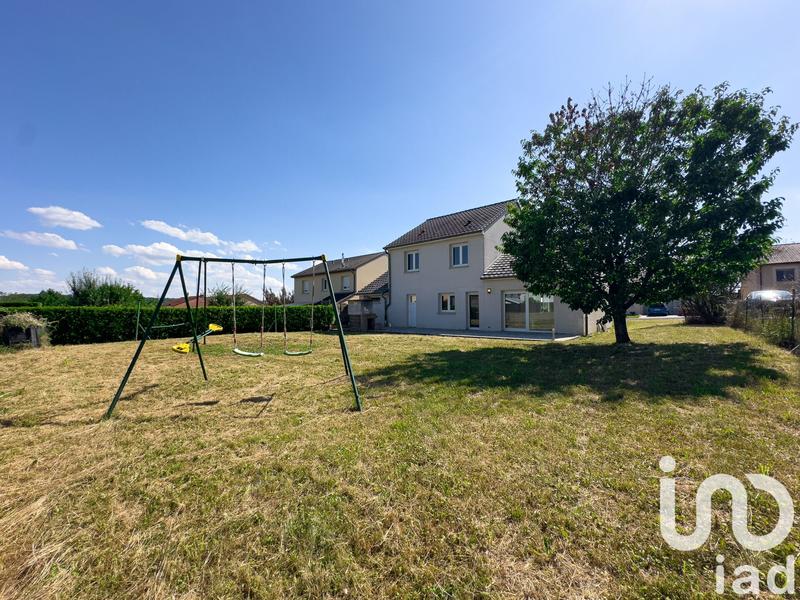 Maison - 127 m² - 5 pièces