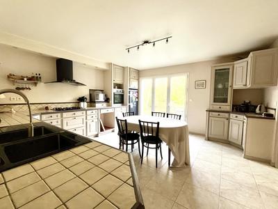 Maison ancienne - 264 m² - 9 pièces