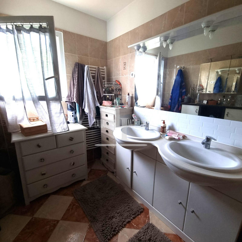 Maison - 134 m² - 5 pièces