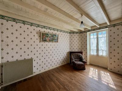 Propriété - 121 m² - 5 pièces