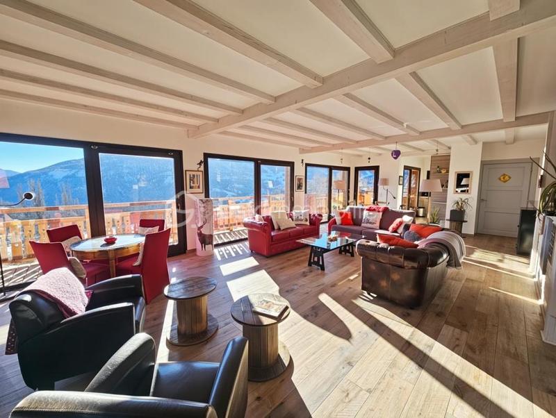 Châlet - 315 m² - 7 pièces
