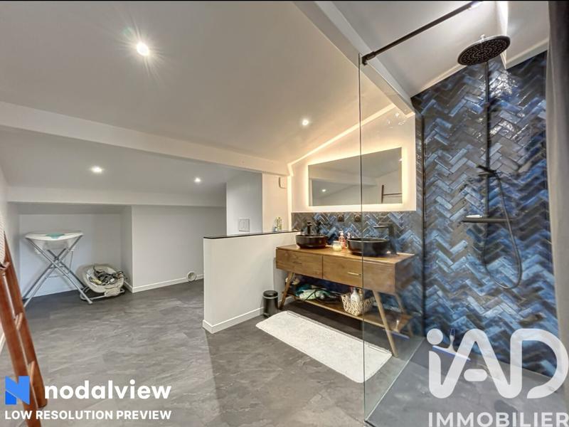 Maison - 161 m² - 5 pièces