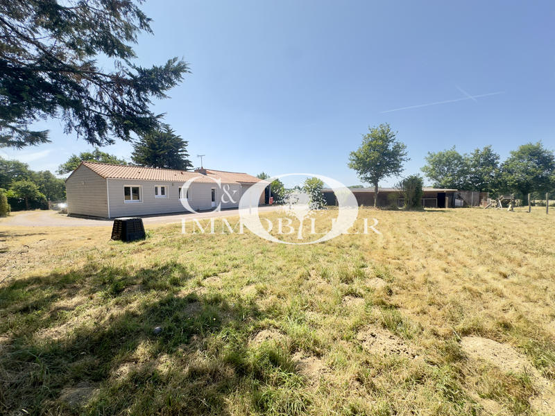 Maison - 100 m² - 4 pièces