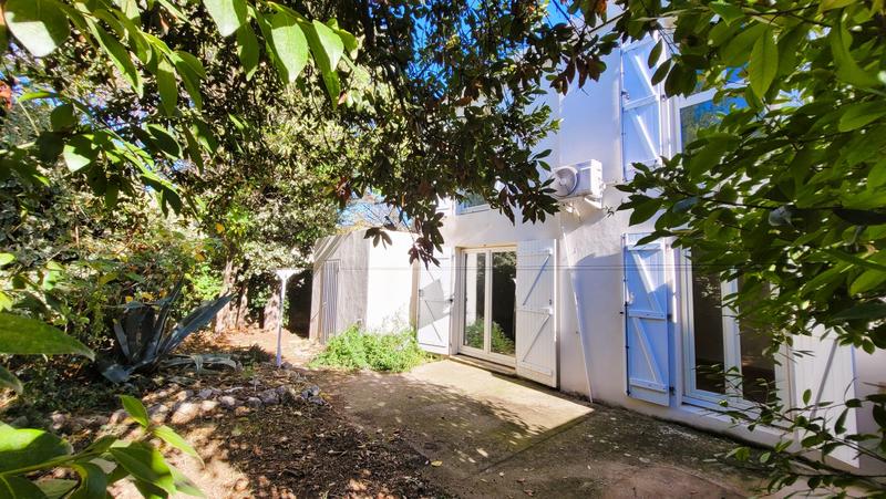 Villa - 90 m² - 4 pièces