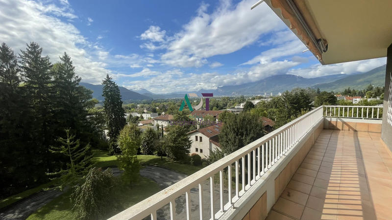 Appartement - 123 m² - 4 pièces