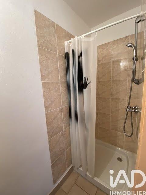 Maison - 238 m² - 7 pièces