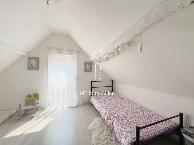 Maison - 181 m² - 8 pièces