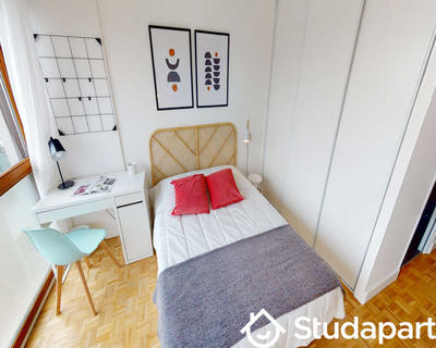 Chambre - 90 m² - 1 pièce