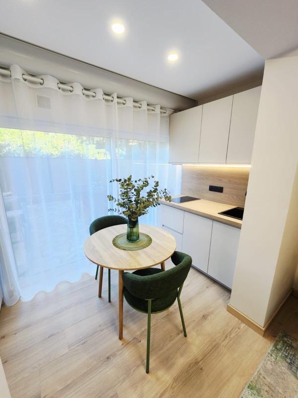 Studio - 27 m² - 1 pièce