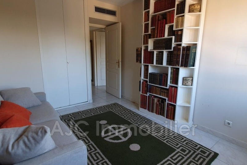 Appartement - 163 m²