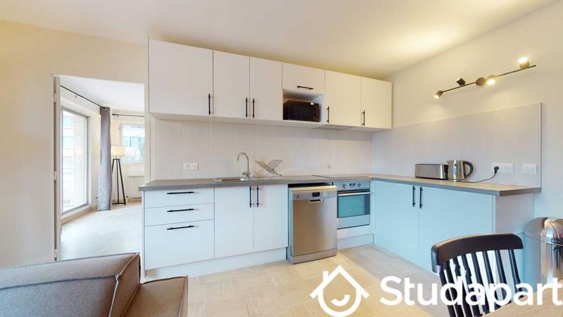 Chambre - 12 m² - 1 pièce