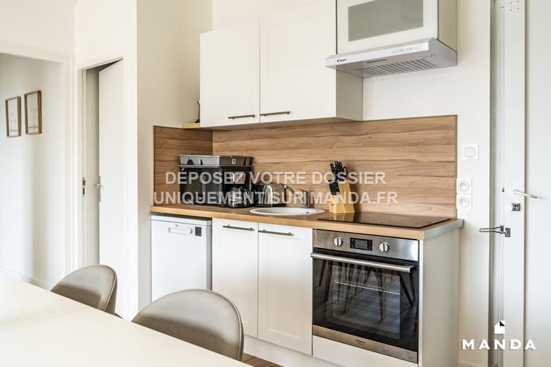 Chambre - 9 m² - 6 pièces