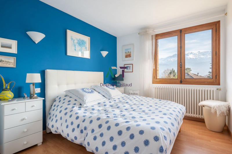 Maison - 92 m² - 5 pièces