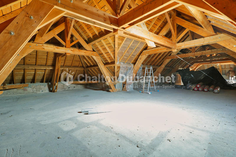 Maison - 500 m² - 12 pièces