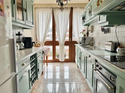 Appartement - 75 m² - 4 pièces