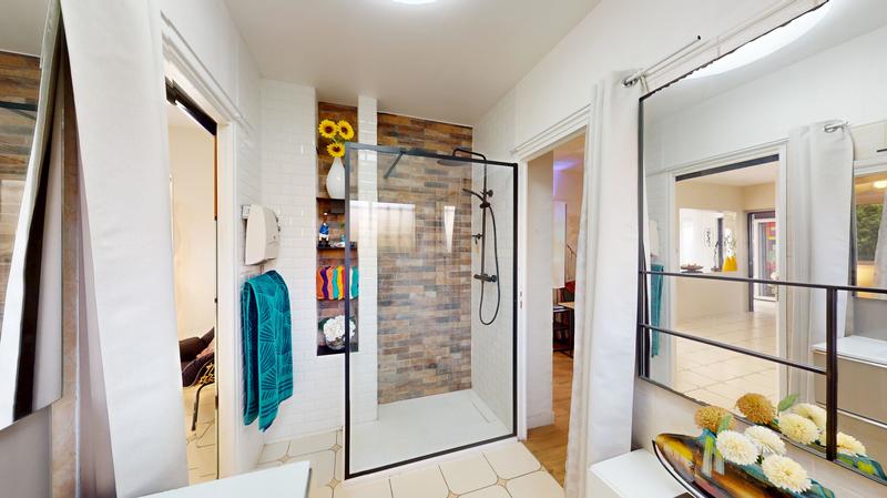 Maison - 165 m² - 6 pièces