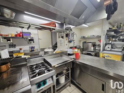 Local commercial - 217 m²