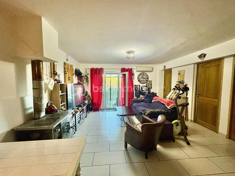 Appartement - 65 m² - 4 pièces