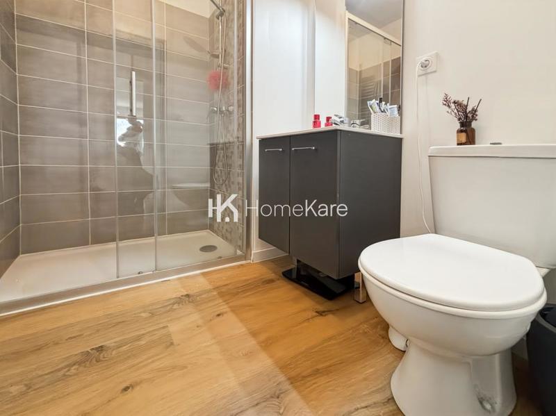 Appartement - 90 m² - 4 pièces