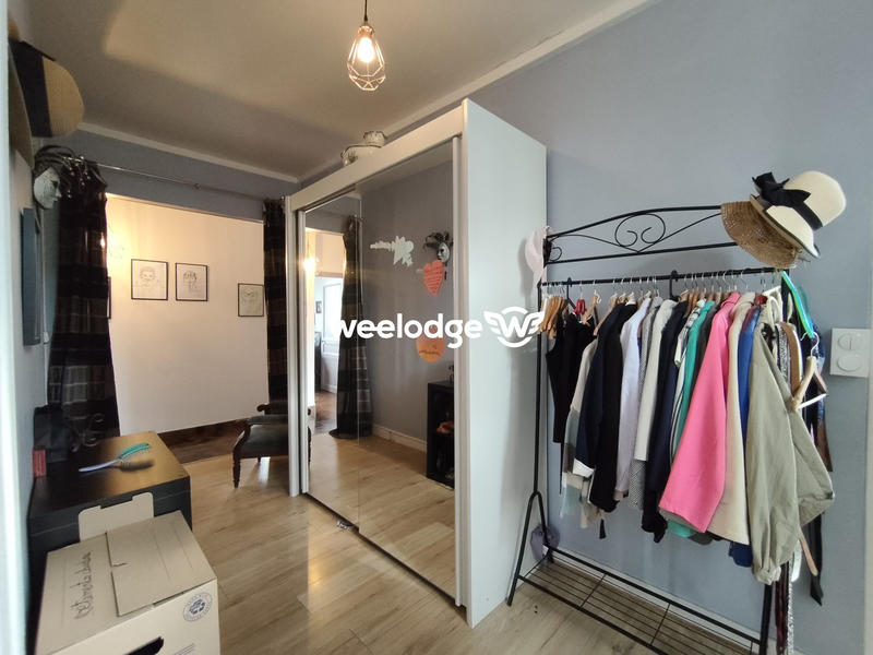 Maison - 300 m² - 10 pièces