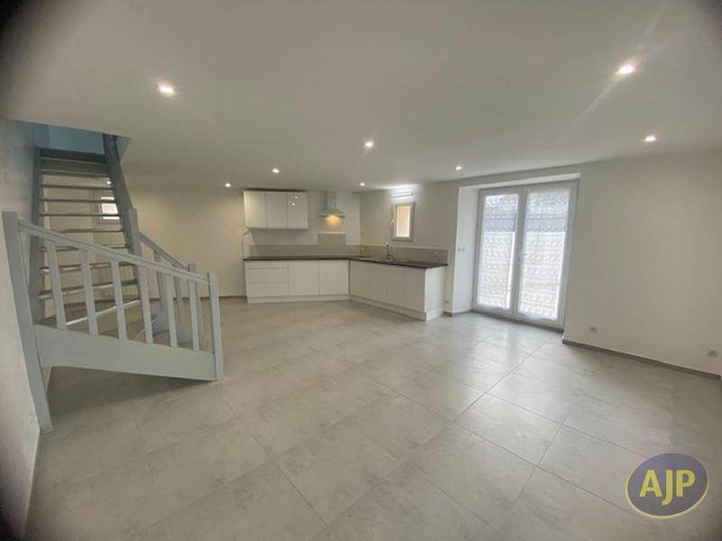 Maison - 117 m² - 5 pièces