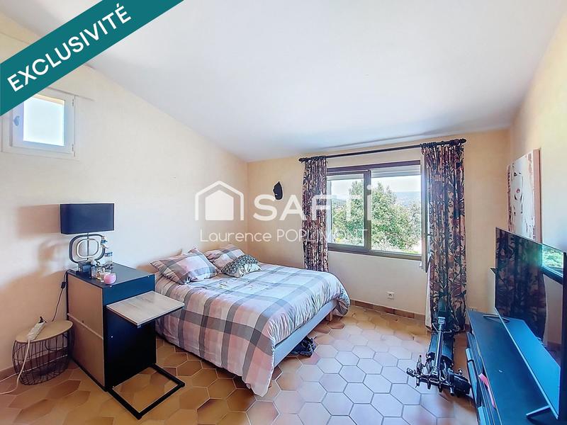 Maison - 264 m² - 6 pièces