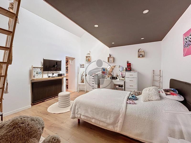 Maison - 109 m² - 5 pièces