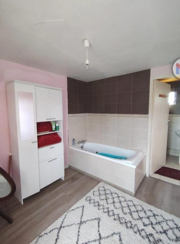 Maison - 97 m² - 4 pièces