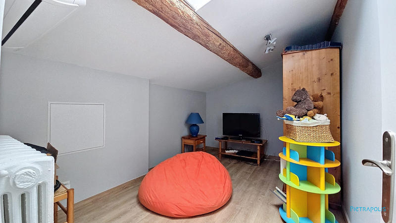 Appartement - 129 m² - 6 pièces