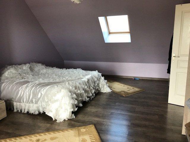 Maison - 183 m² - 6 pièces