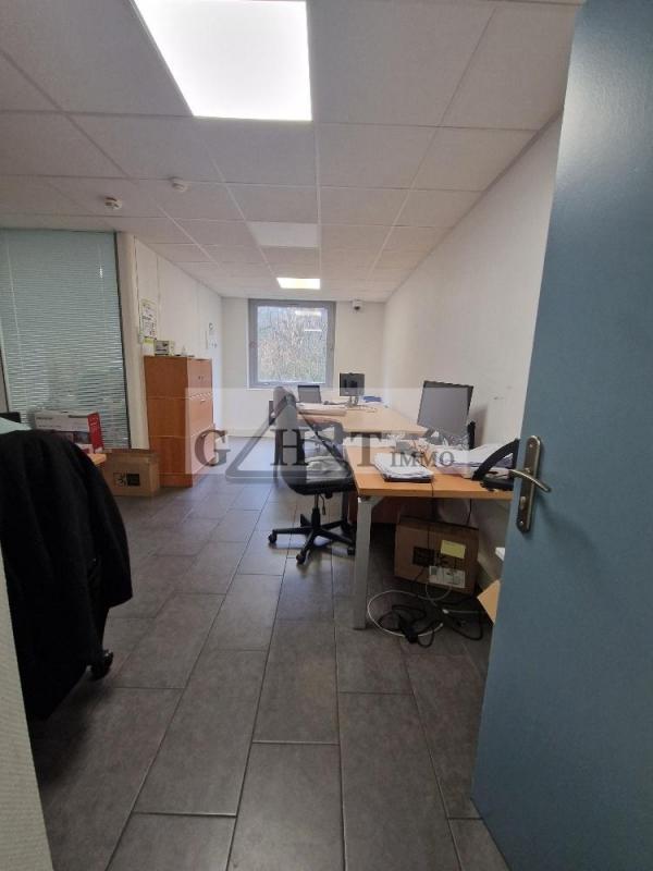Bureau - 230 m²