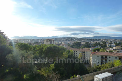 Appartement - 110 m² - 4 pièces