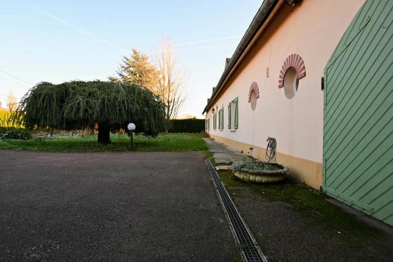 Longère - 220 m² - 10 pièces