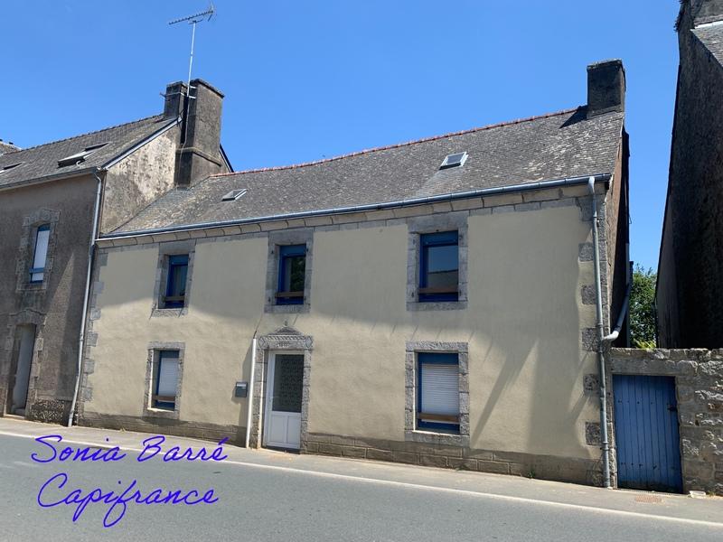 Maison - 85 m² - 5 pièces