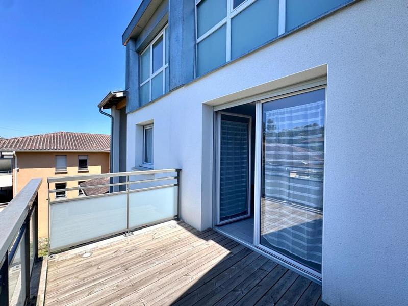 Duplex - 82 m² - 4 pièces