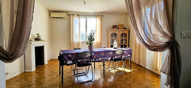 Maison - 110 m² - 6 pièces