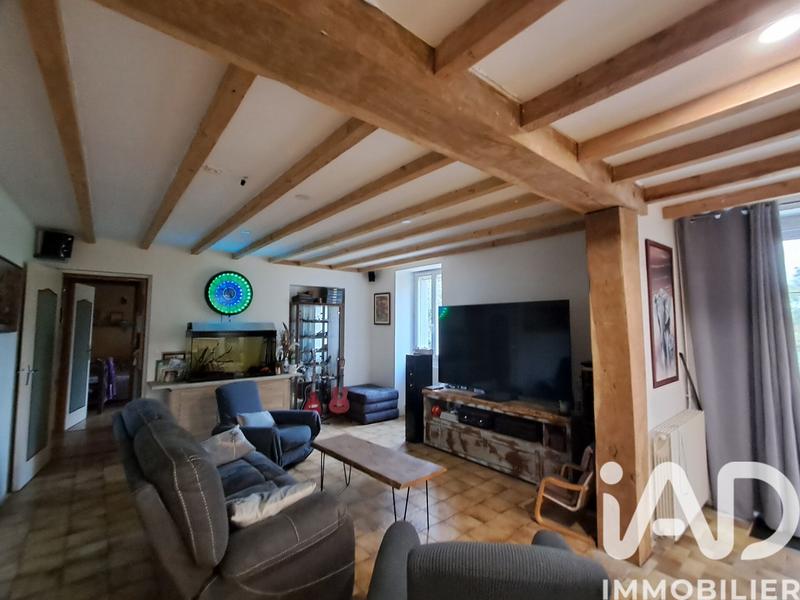 Maison - 143 m² - 5 pièces