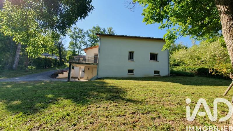 Maison - 190 m² - 6 pièces