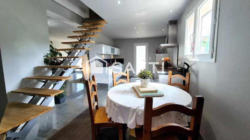 Maison - 135 m² - 5 pièces