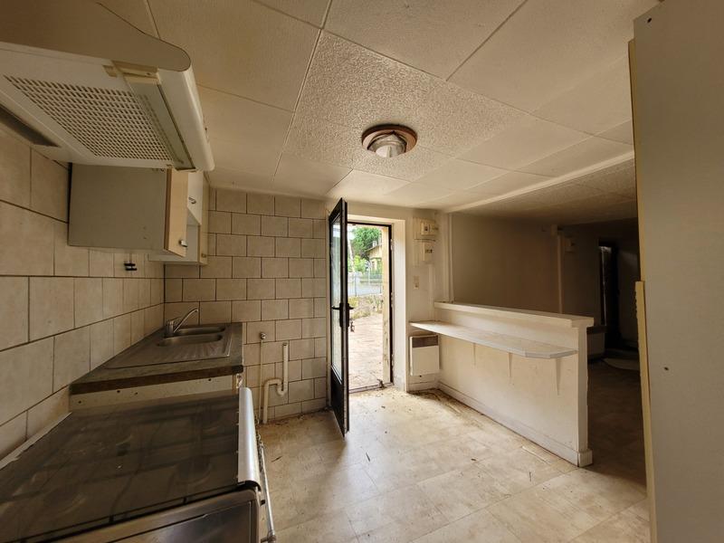 Maison de village - 326 m² - 9 pièces